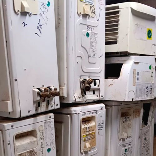 Split AC units taken down from a commercial building